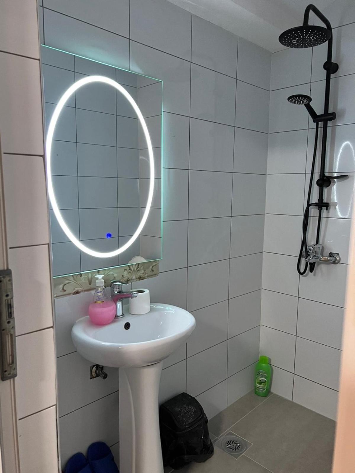 Hotelwhite Gjilan 外观 照片