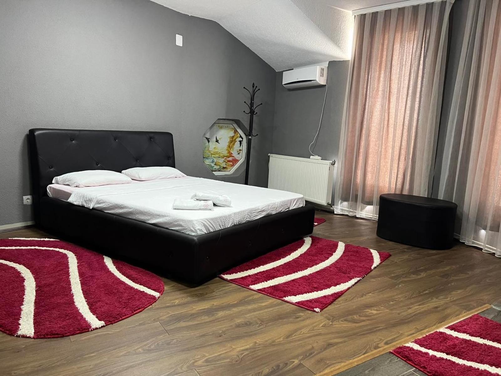 Hotelwhite Gjilan 外观 照片